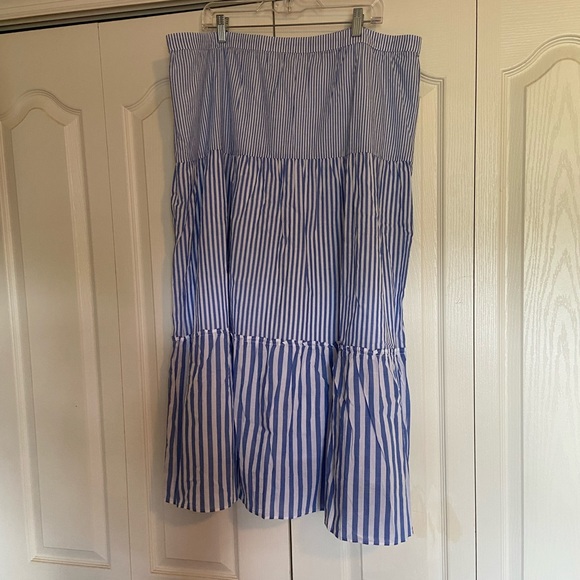 J. Crew Dresses & Skirts - J Crew Ladies Cotton Skirt